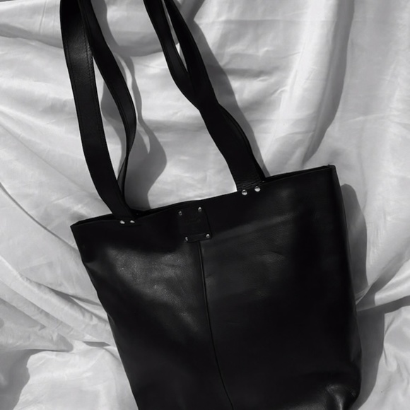 Genuine Leather Tote Bag by Feliz - Picture 4 of 5